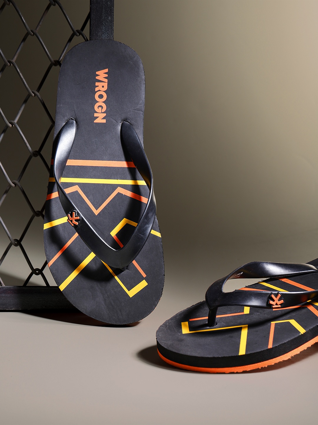 

WROGN Men Brand Logo Printed Thong Flip-Flops, Black