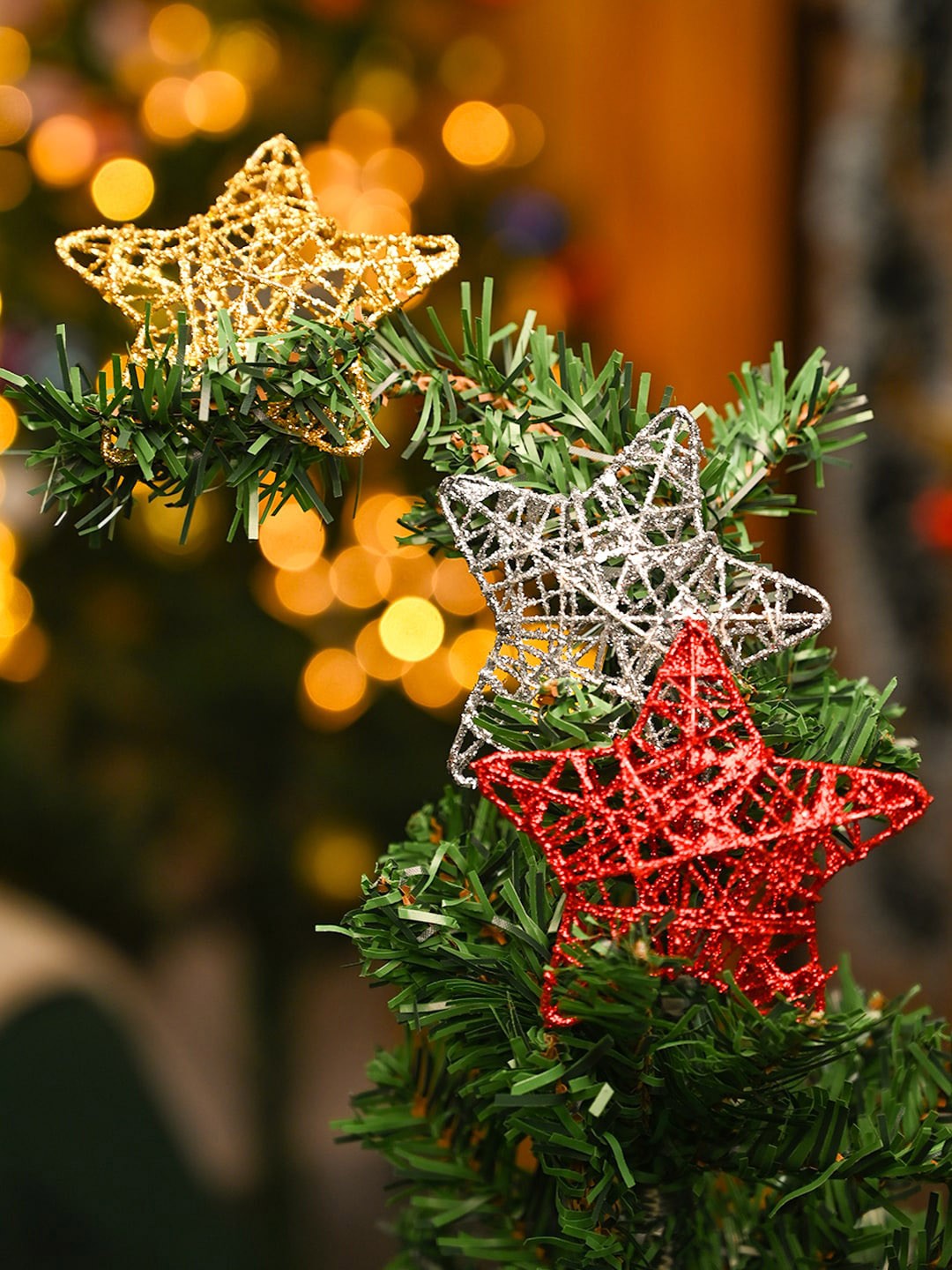 

MARKET99 Red & Beige 6 Pieces Stars Tree Ornaments Christmas Decor