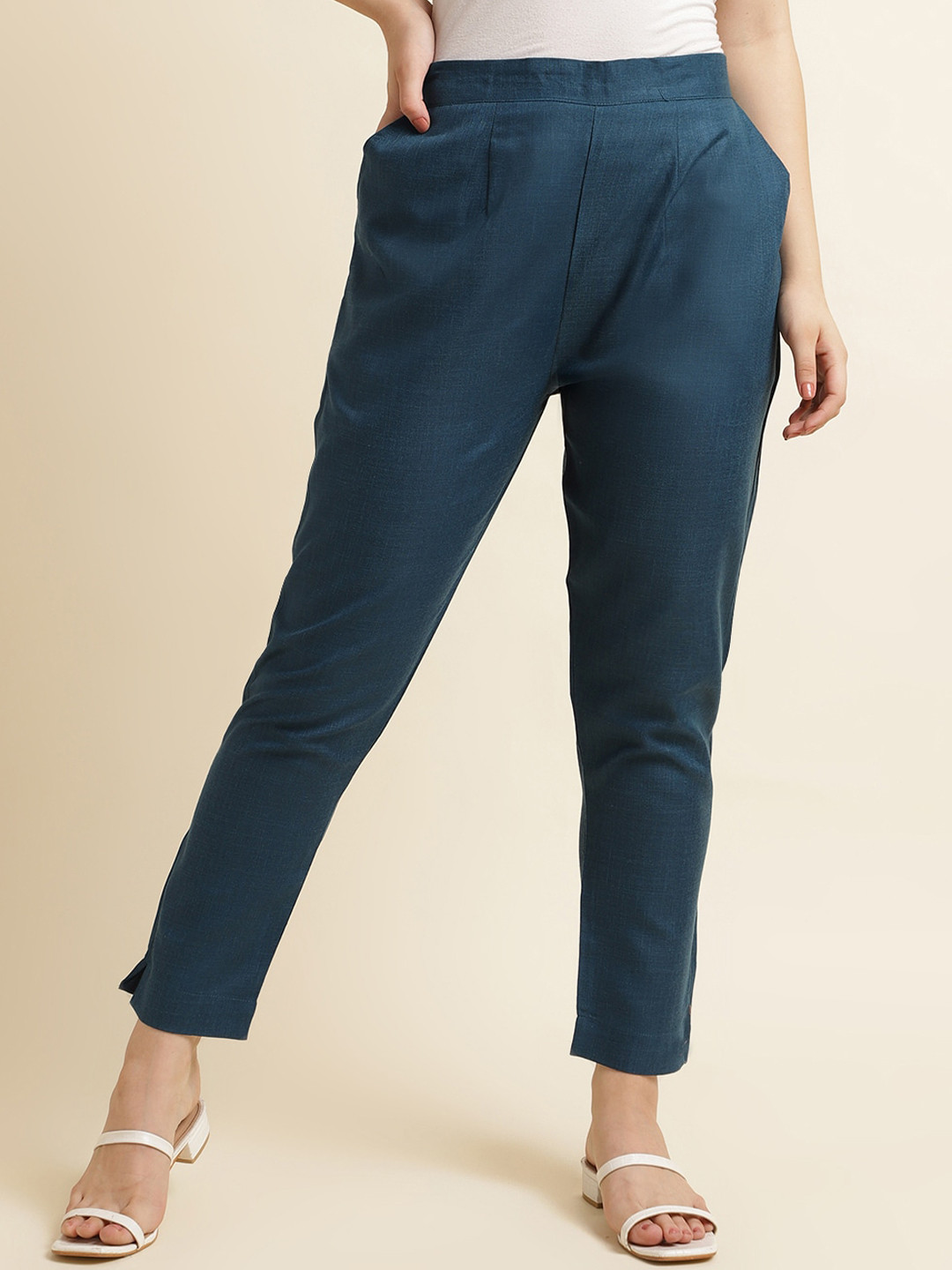 

Fabclub Women Smart Cotton Cropped Cigarette Trouser, Teal