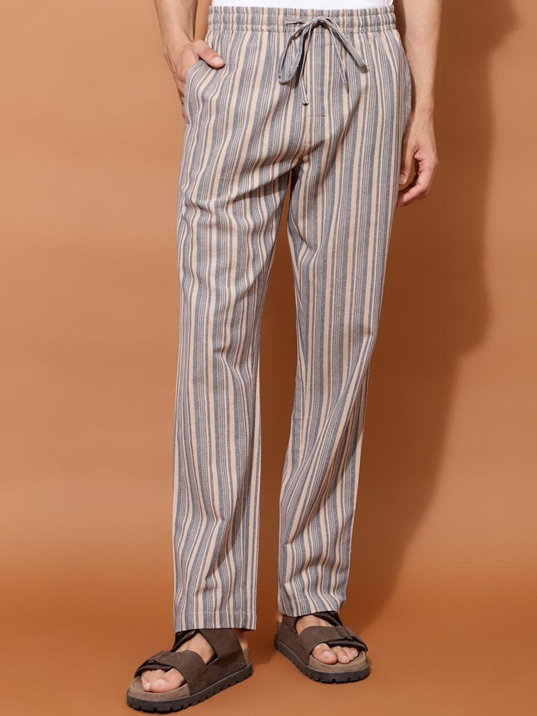 

Fabindia Men Striped Comfort Fit Cotton Trousers, Blue
