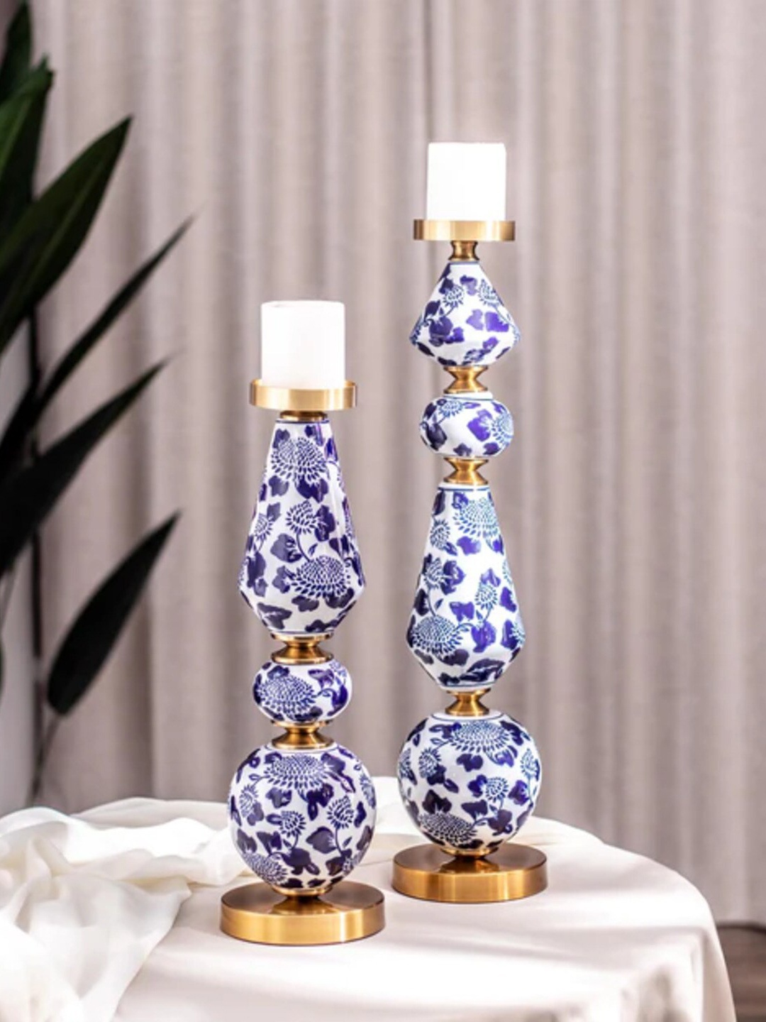 

THEDECORKART Blue & White 2 Pcs Printed Ceramic Candle Holders