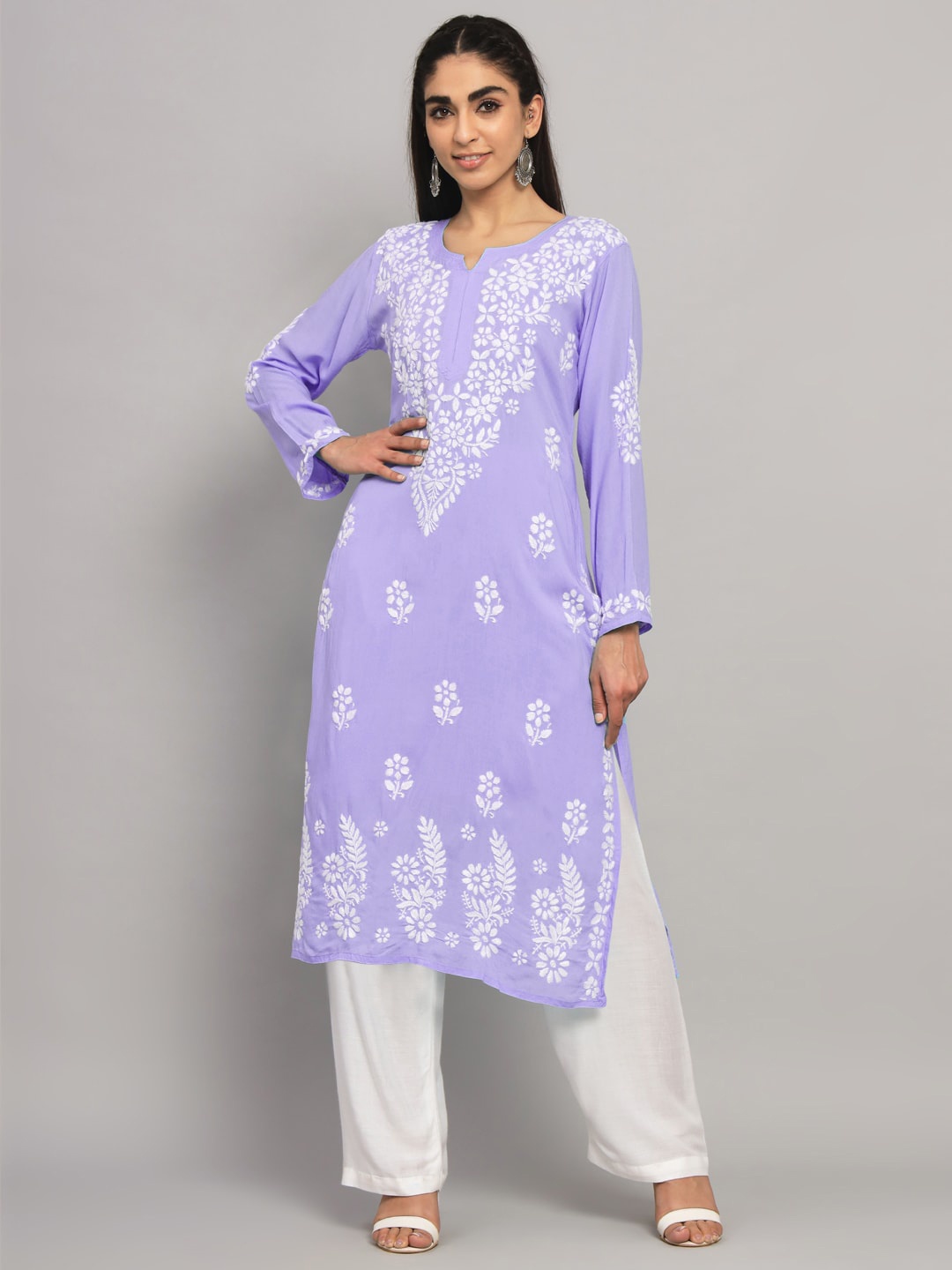 

PARAMOUNT CHIKAN Ethnic Motifs Embroidered Chikankari Straight Kurta, Lavender