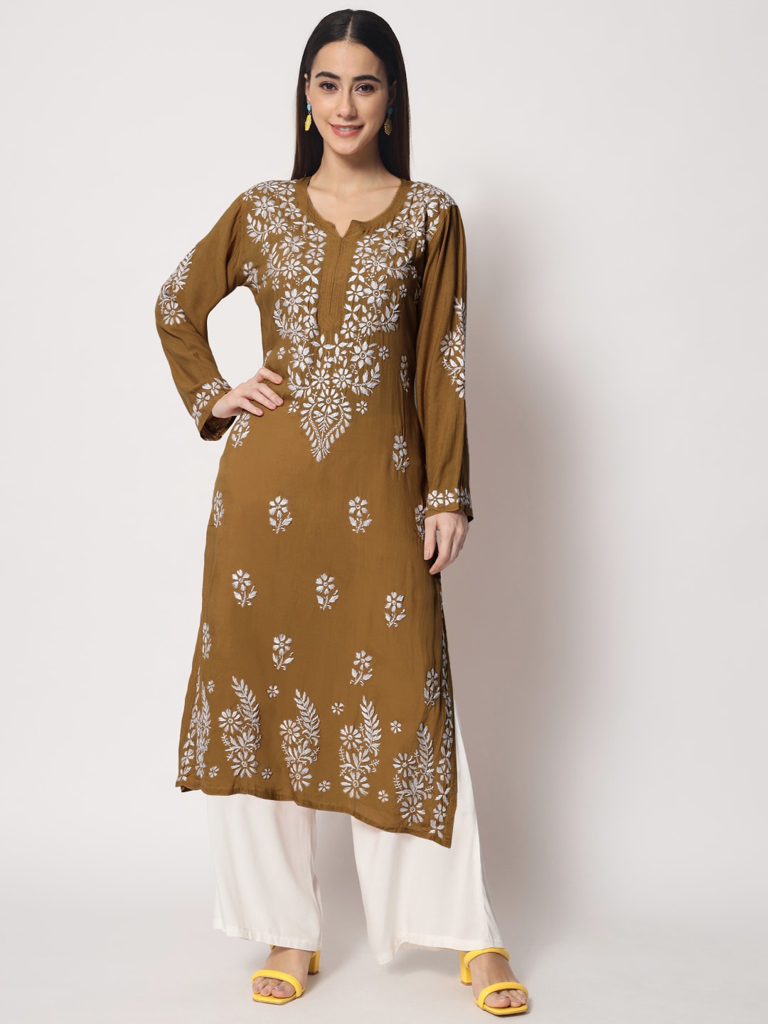 

PARAMOUNT CHIKAN Ethnic Motifs Embroidered Chikankari Straight Kurta, Khaki