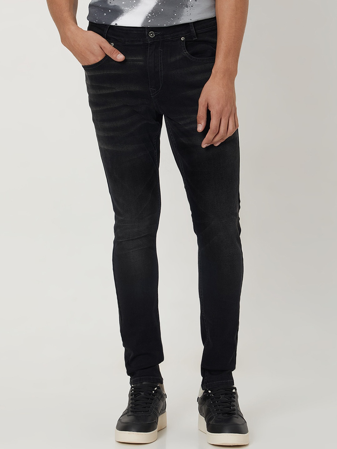 

Mufti Men Super Skinny Fit Mid-Rise Clean Look Stretchable Jeans, Black