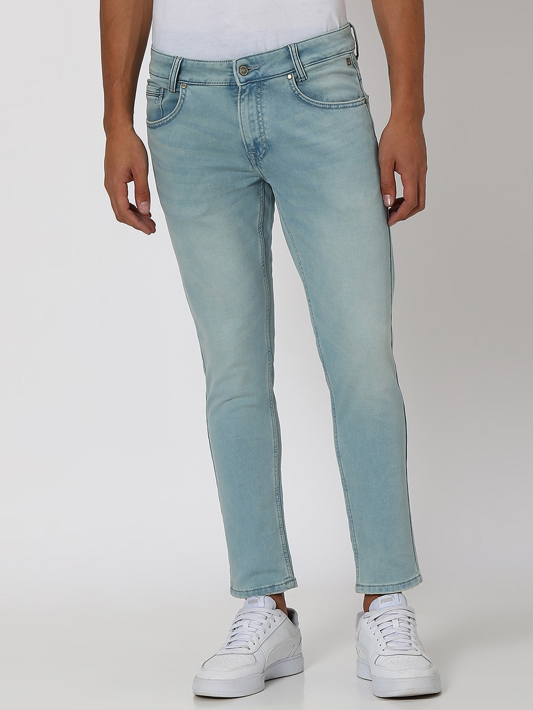 

Mufti Men Straight Fit Mid-Rise Heavy Fade Clean Look Stretchable Jeans, Blue