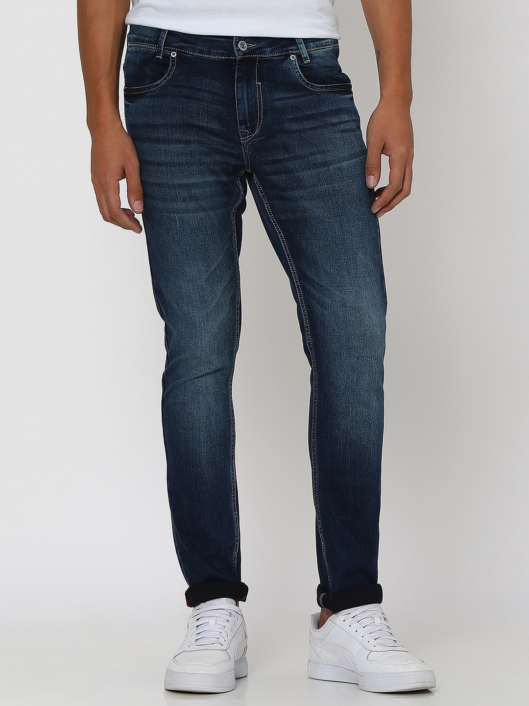 

Mufti Men Skinny Fit Mid-Rise Dark Shade Clean Look Stretchable Jeans, Navy blue