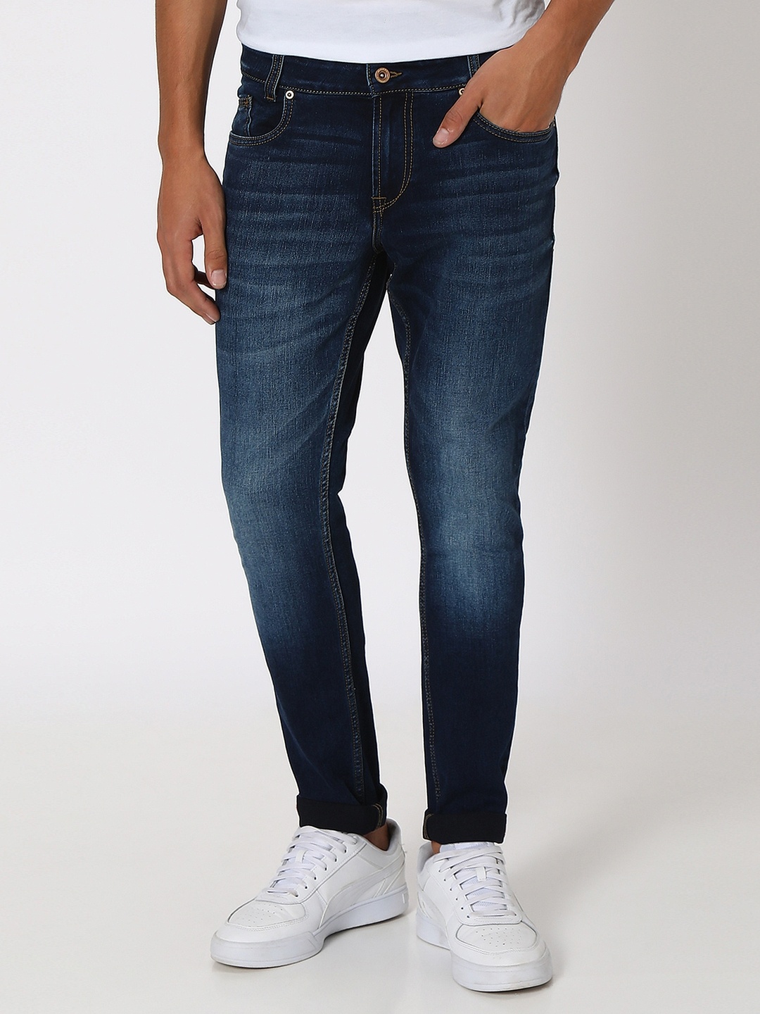

Mufti Men Mid-Rise Light Fade Skinny Fit Stretchable Jeans, Navy blue
