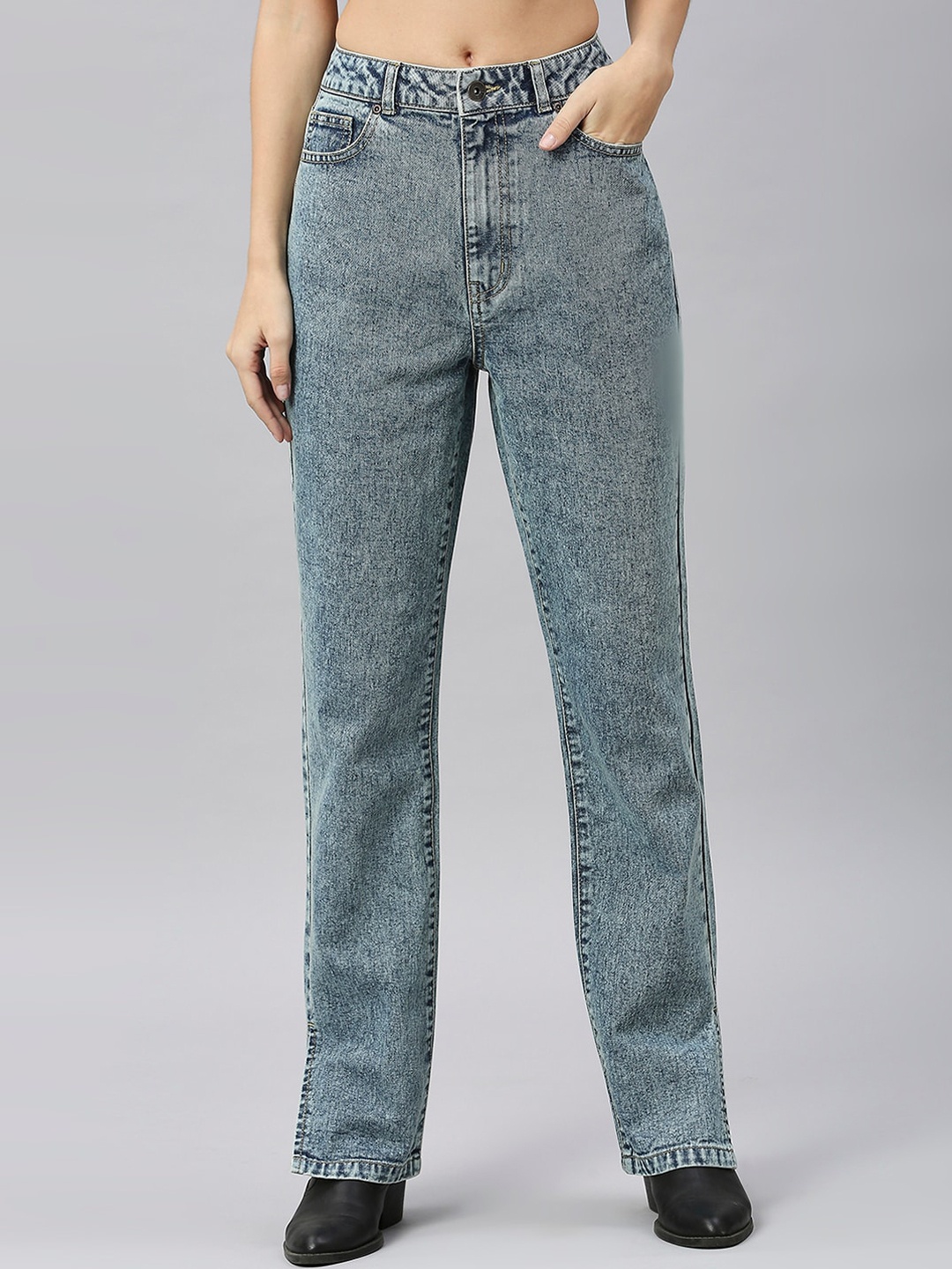

The Roaster Lifestyle Co. Women Pure Cotton Light Shade Clean Look Jeans, Blue