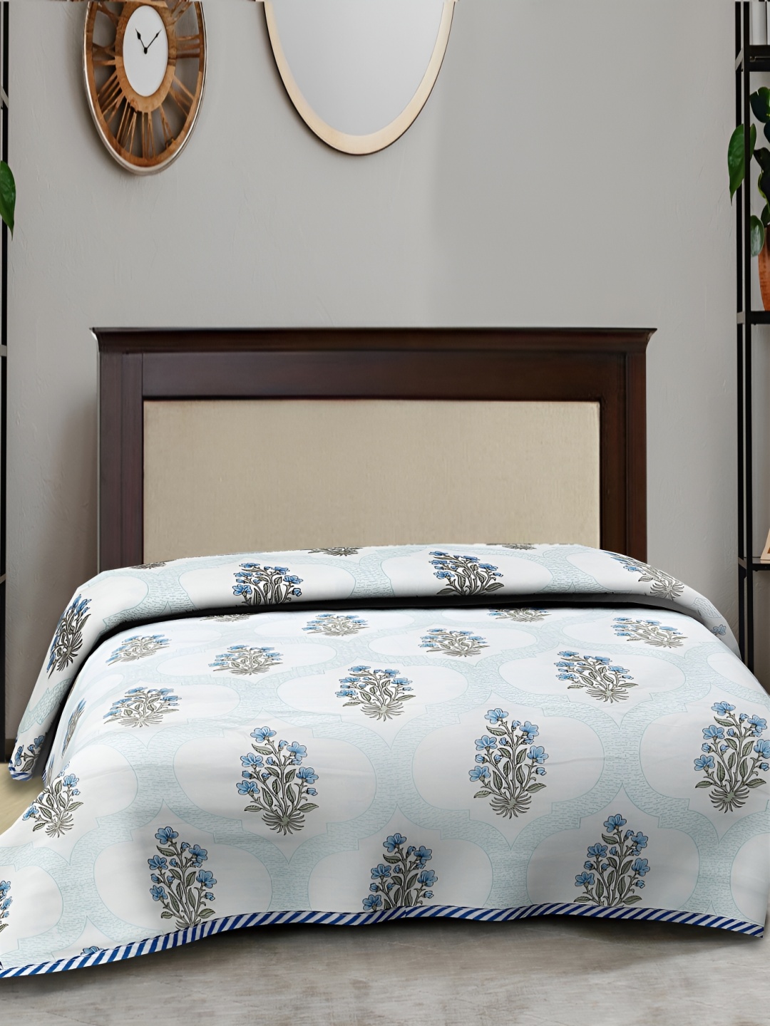 

Texstylers Blue & White Floral AC Room 150 GSM Single Bed Dohar