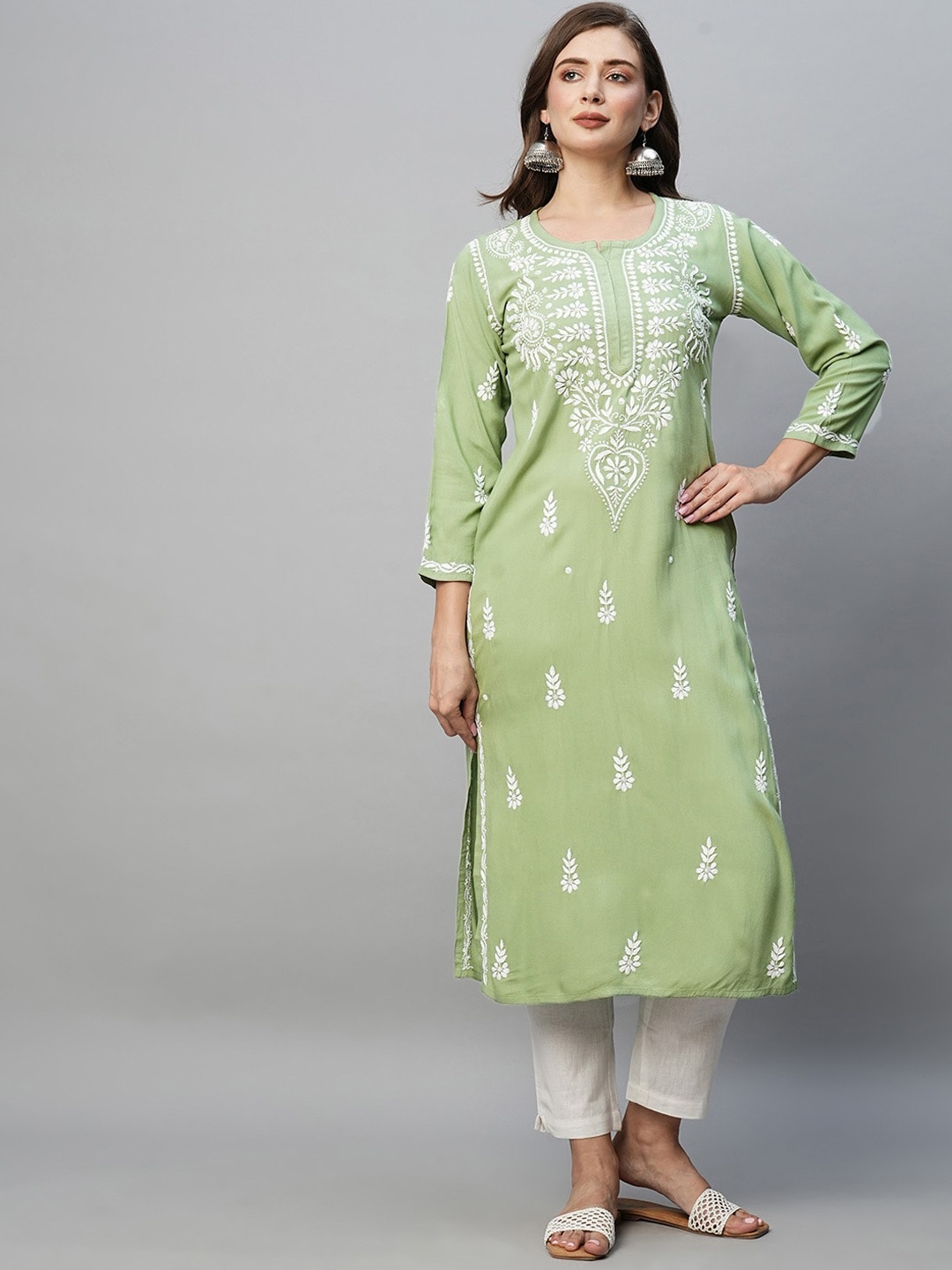 

ADA Ethnic Motifs Embroidered Chikankari Cotton Silk Kurta, Green