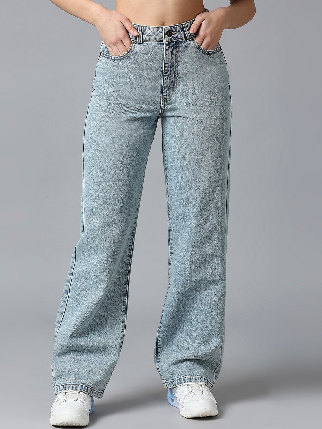 

The Roaster Lifestyle Co. Women Blue Pure Cotton Clean Look Boyfriend Fit Jeans