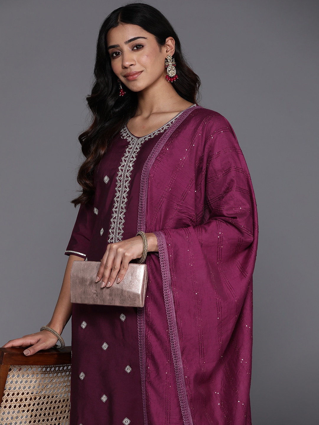 

Libas Women Ethnic Motifs Embroidered Regular Sequinned Kurta with Trousers & With Dupatta, Burgundy