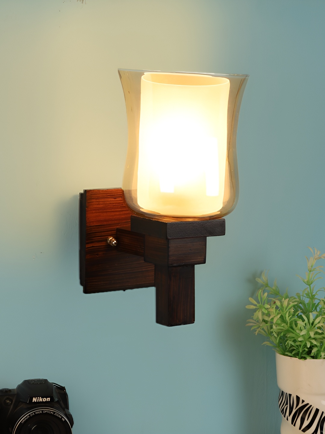 

ELIANTE Brown Wooden Contemporary Cylinder Shaped Wall Lamp