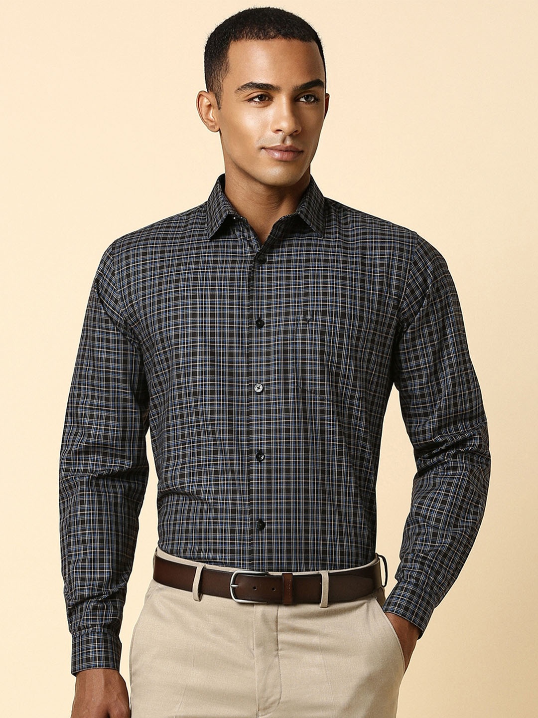 

Allen Solly Men Grey Slim Fit Checked Formal Shirt