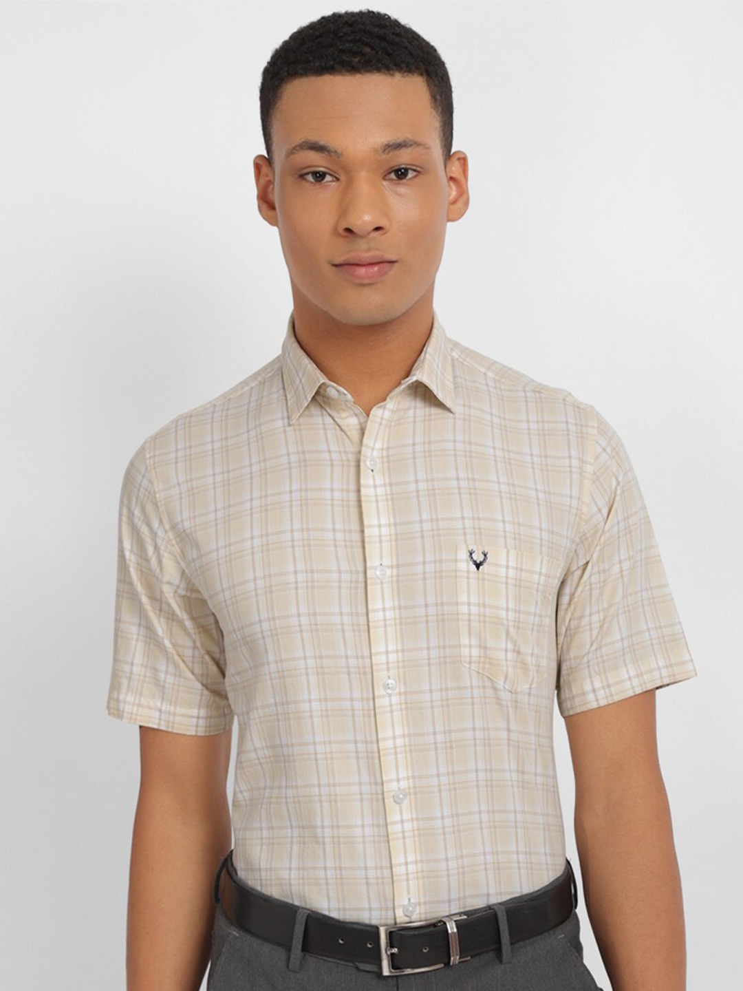 

Allen Solly Slim Fit Tartan Checked Spread Collar Pure Cotton Formal Shirt, Beige