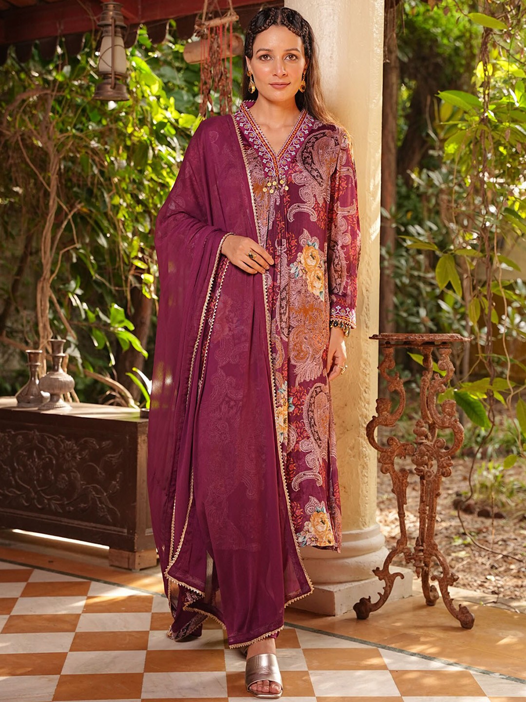 

FASHION DWAR Ethnic Motif Printed Regular Kurta With Trousers & Dupatta, Maroon