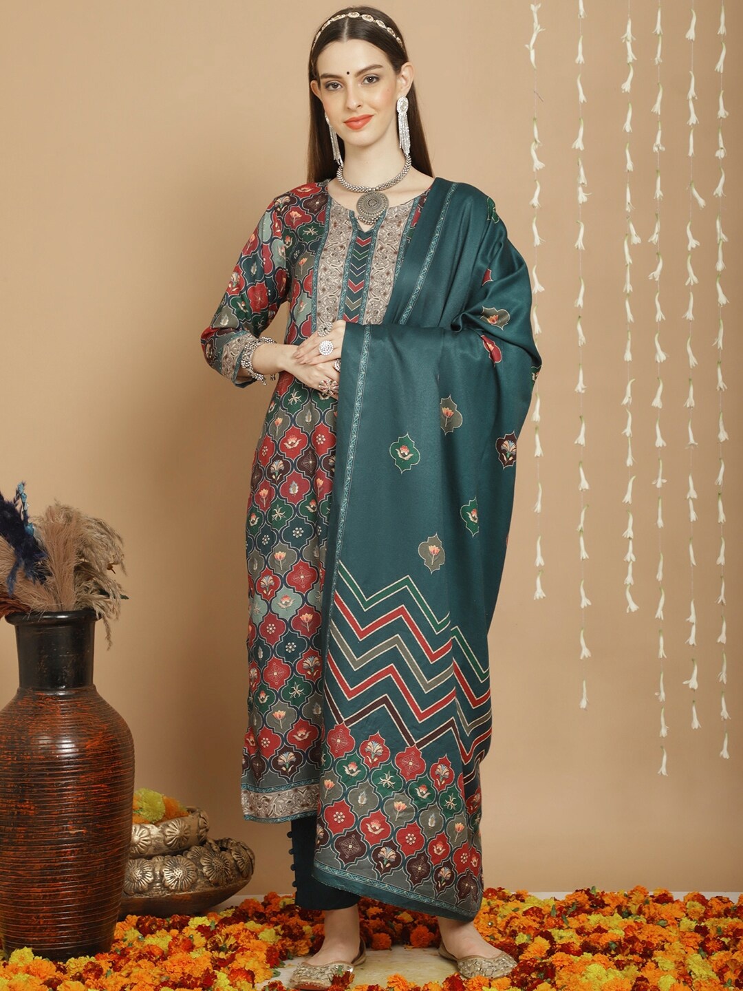 

Stylee LIFESTYLE Ethnic Motifs Printed Pashmina Unstitched Dress Material, Green