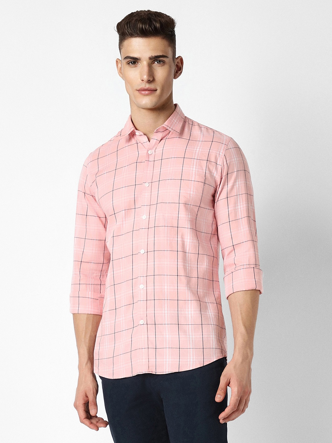 

Peter England Casuals Men Pink Slim Fit Checked Casual Shirt