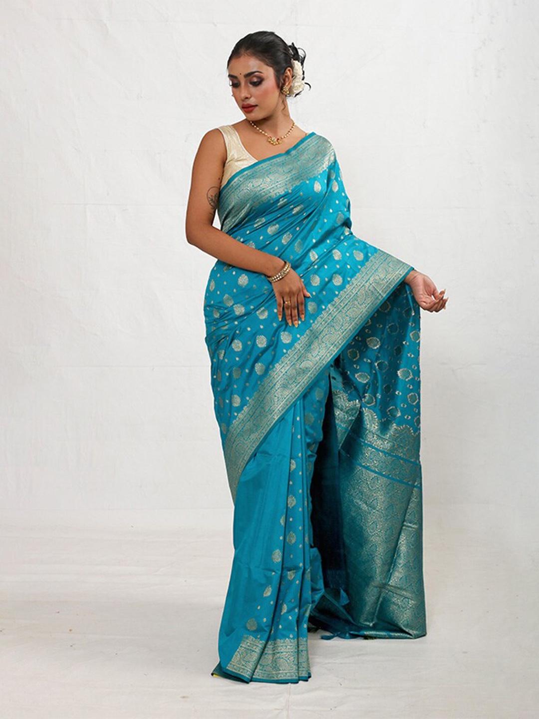 

AllSilks Ethnic Motif Woven Design Zari Saree, Blue