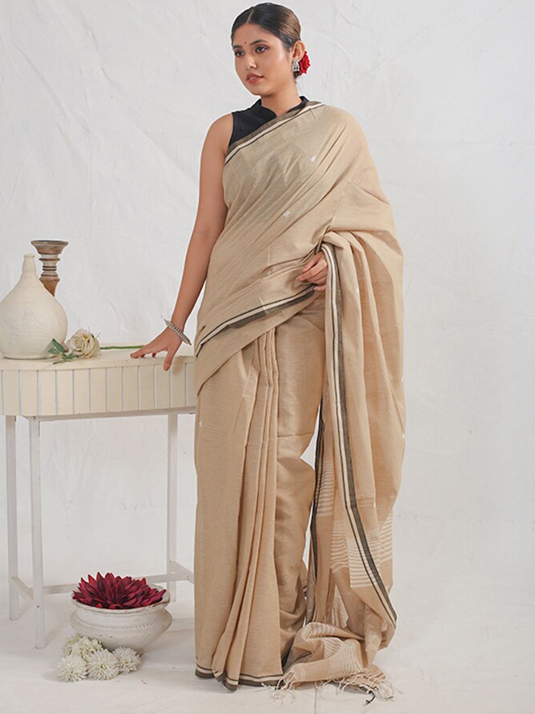 

AllSilks Ethnic Motifs Woven Design Saree, Cream