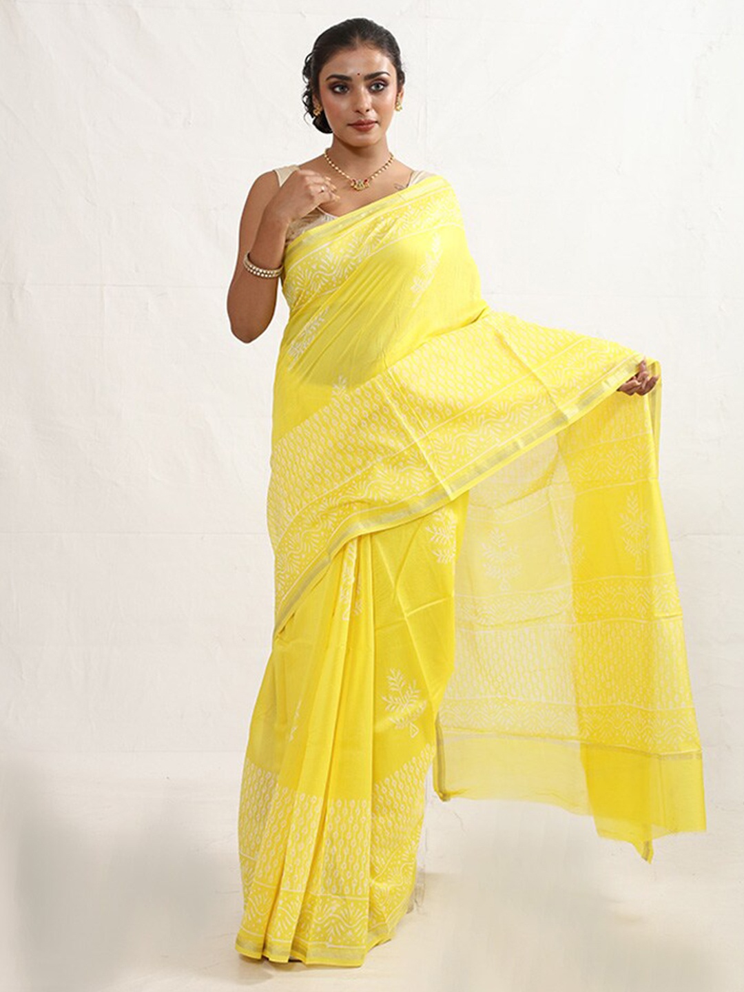 

AllSilks Floral Printed Silk Cotton Chanderi Saree, Yellow