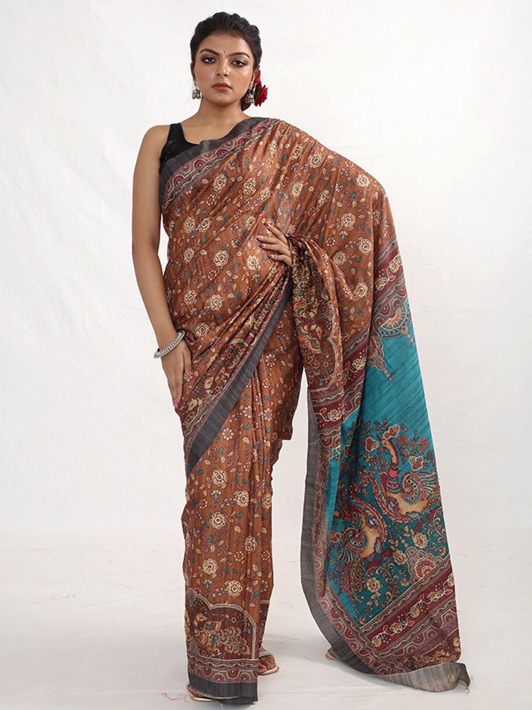 

AllSilks Floral Printed Saree, Brown