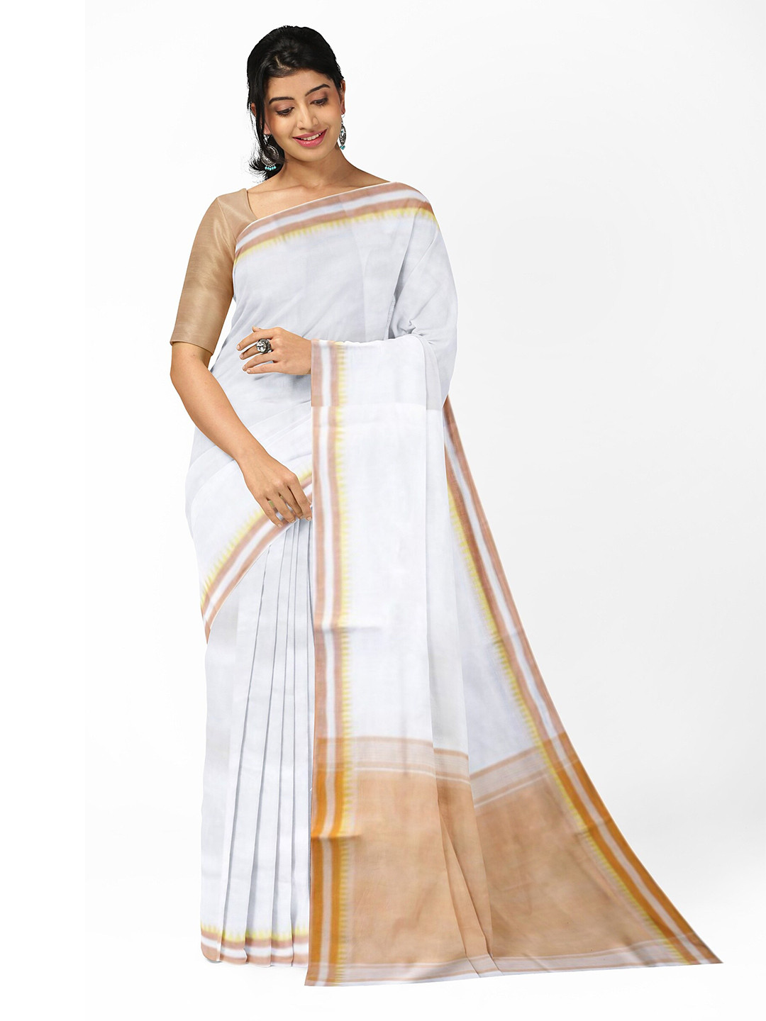 

APCO Pure Cotton Handloom Saree, White