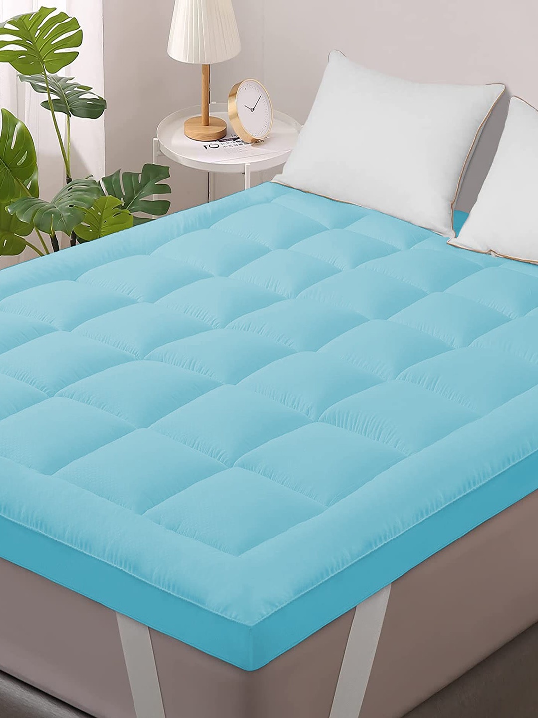 

Jaipur Linen Turquoise Blue Quilted Breathable Mattress Protector