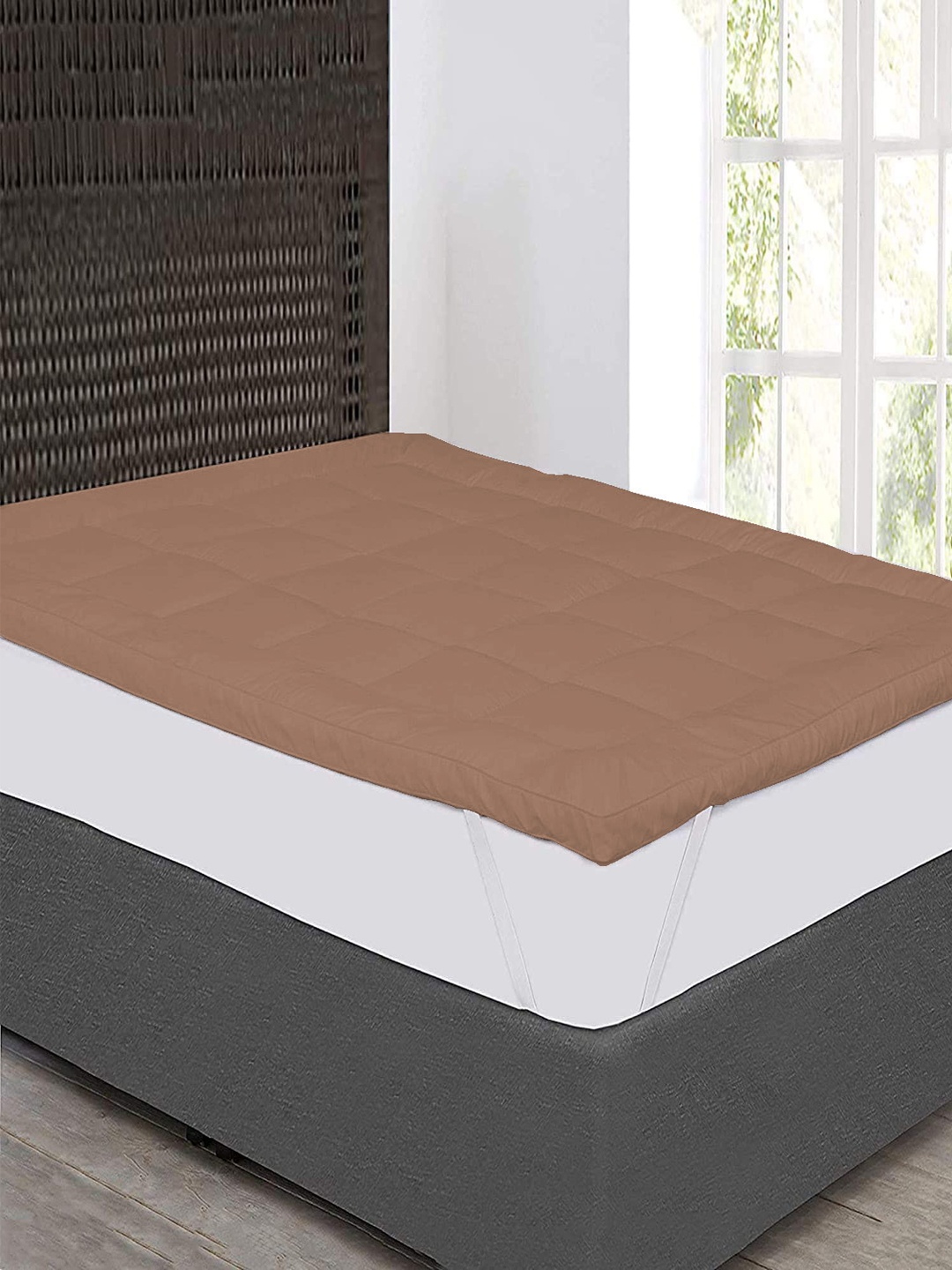 

Jaipur Linen Brown Quilted Breathable Mattress Protector