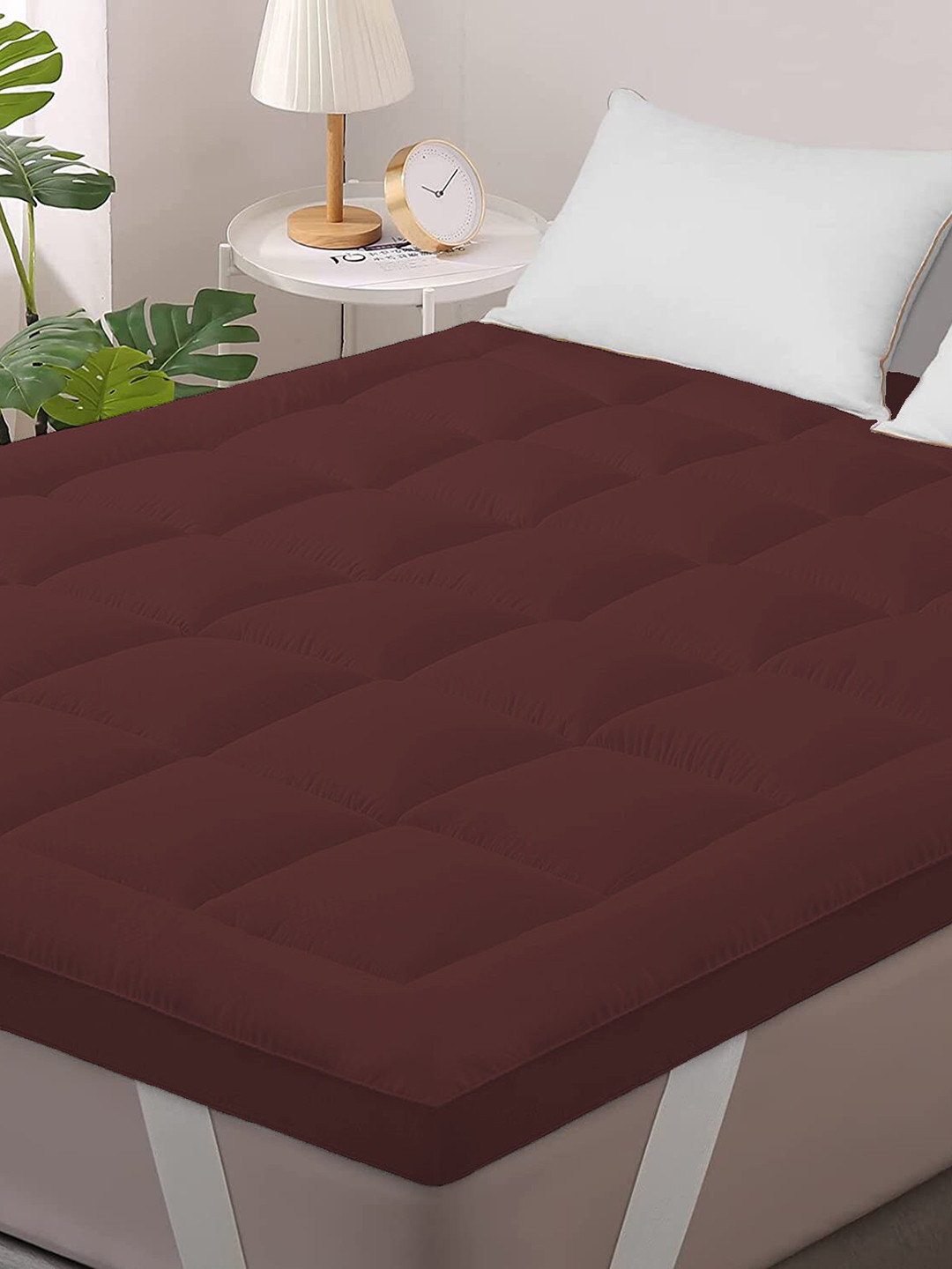 

Jaipur Linen Maroon Quilted Breathable Mattress Protector