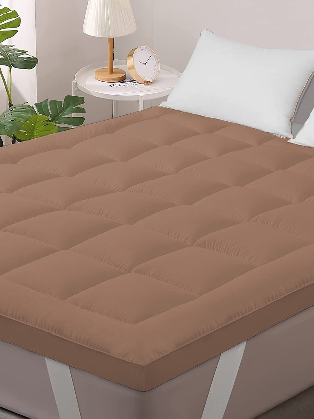 

Jaipur Linen Brown Quilted Breathable Mattress Protector