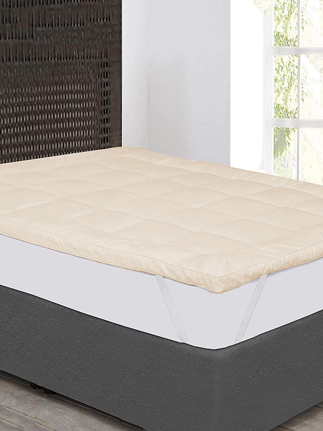 

Jaipur Linen Beige Quilted Breathable Mattress Protector