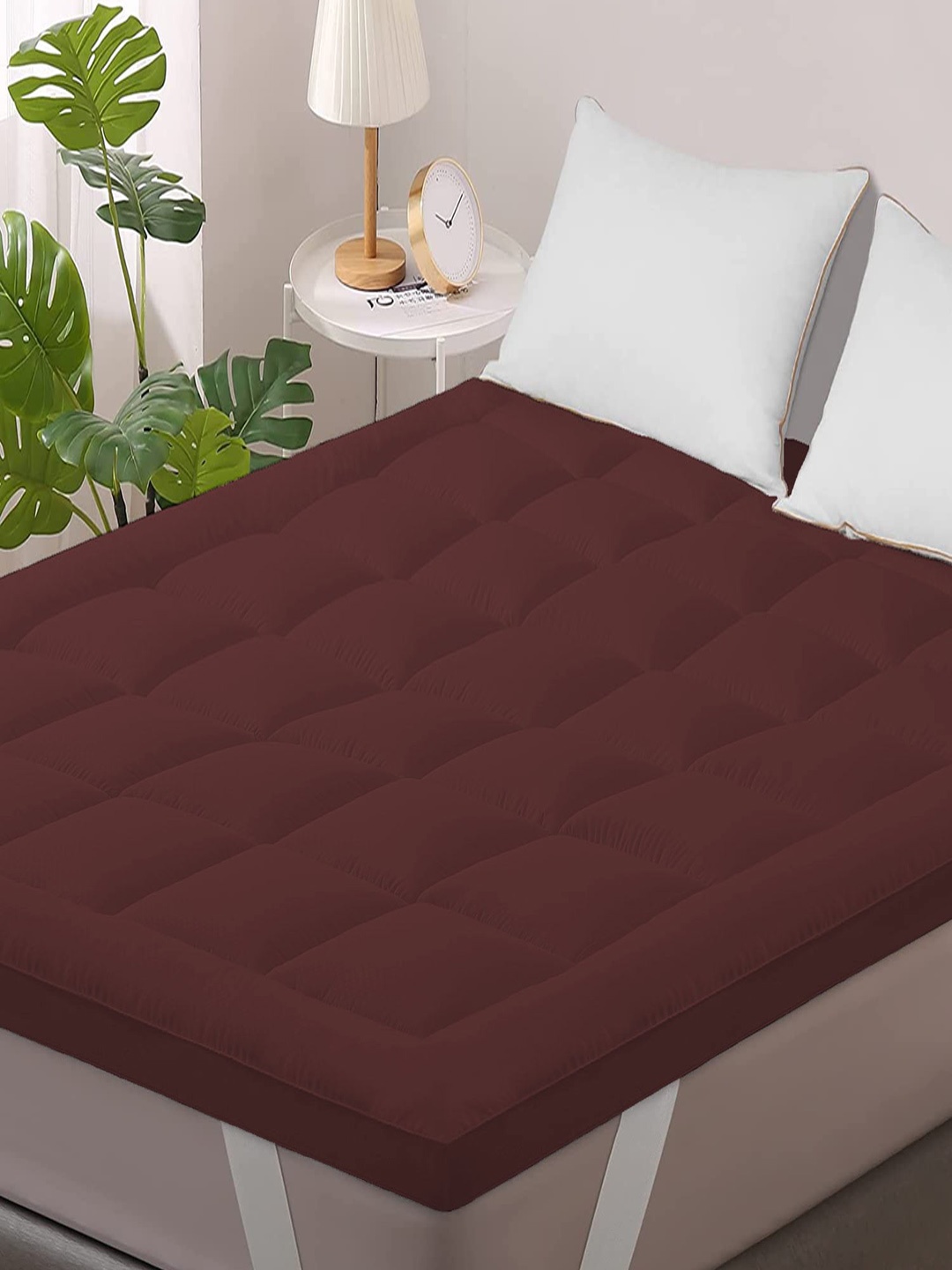 

Jaipur Linen Maroon Quilted Breathable Mattress Protector