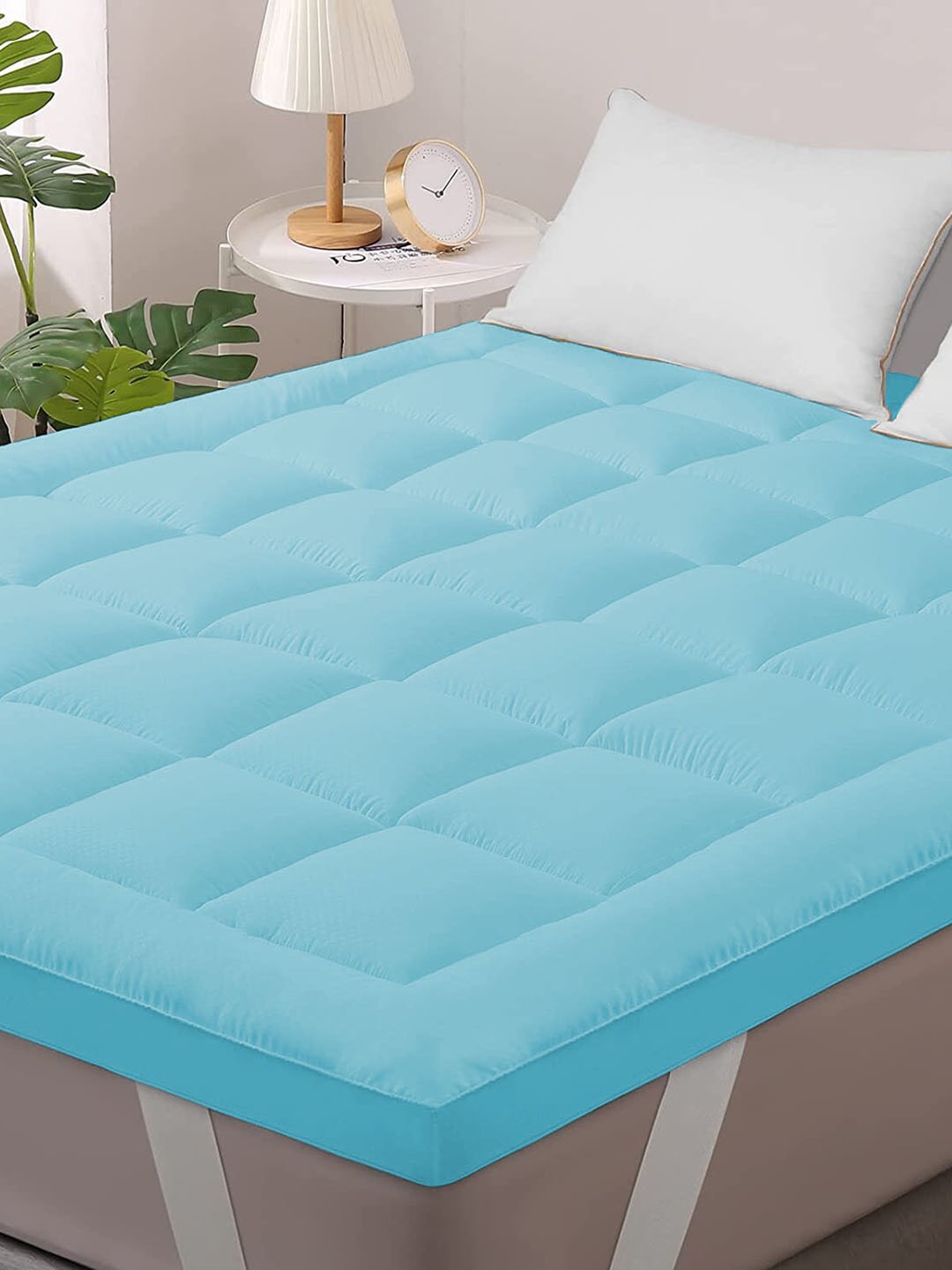 

Jaipur Linen Turquoise Blue Quilted Breathable Mattress Protector