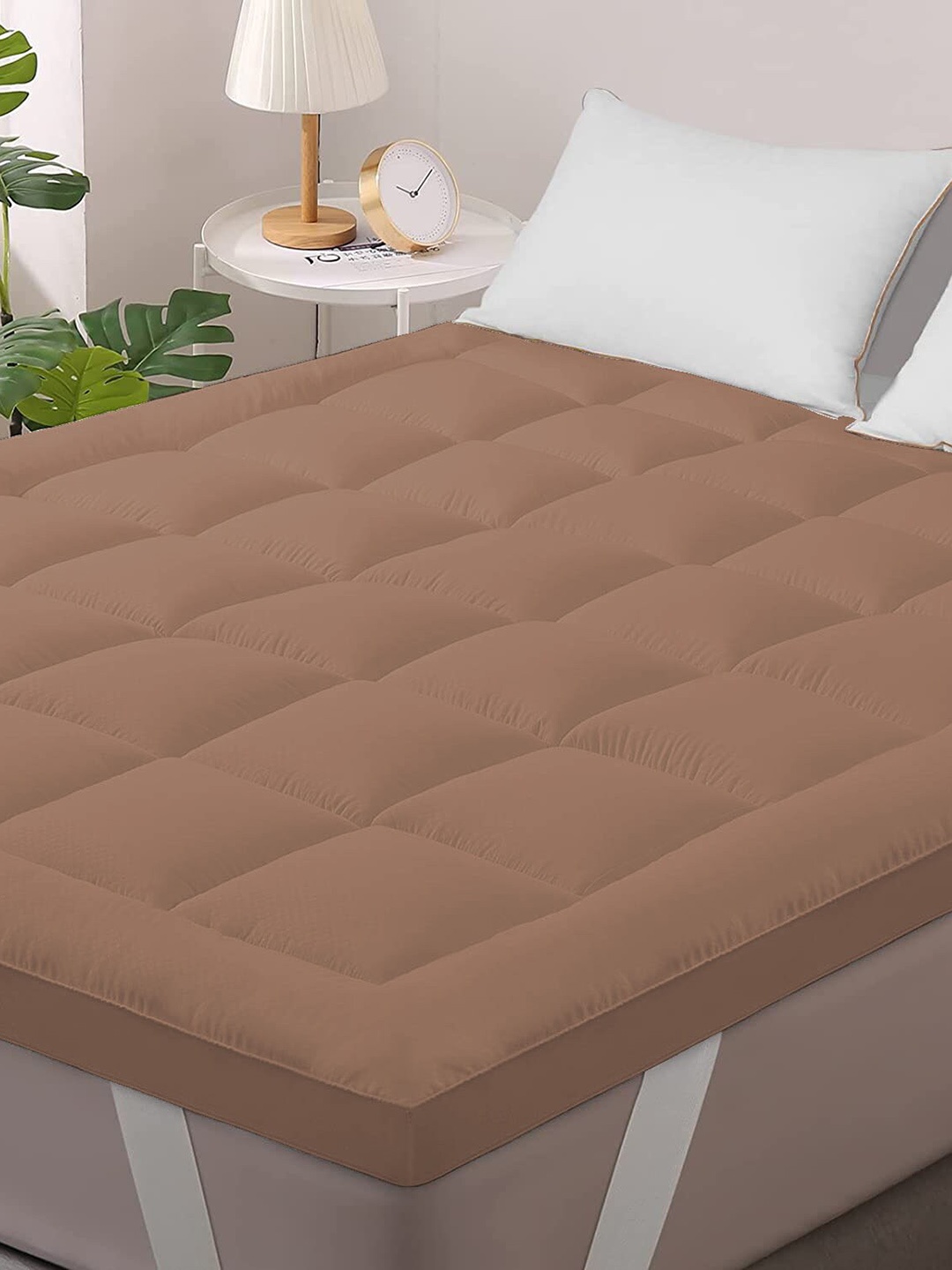 

Jaipur Linen Brown Quilted Breathable Mattress Protector