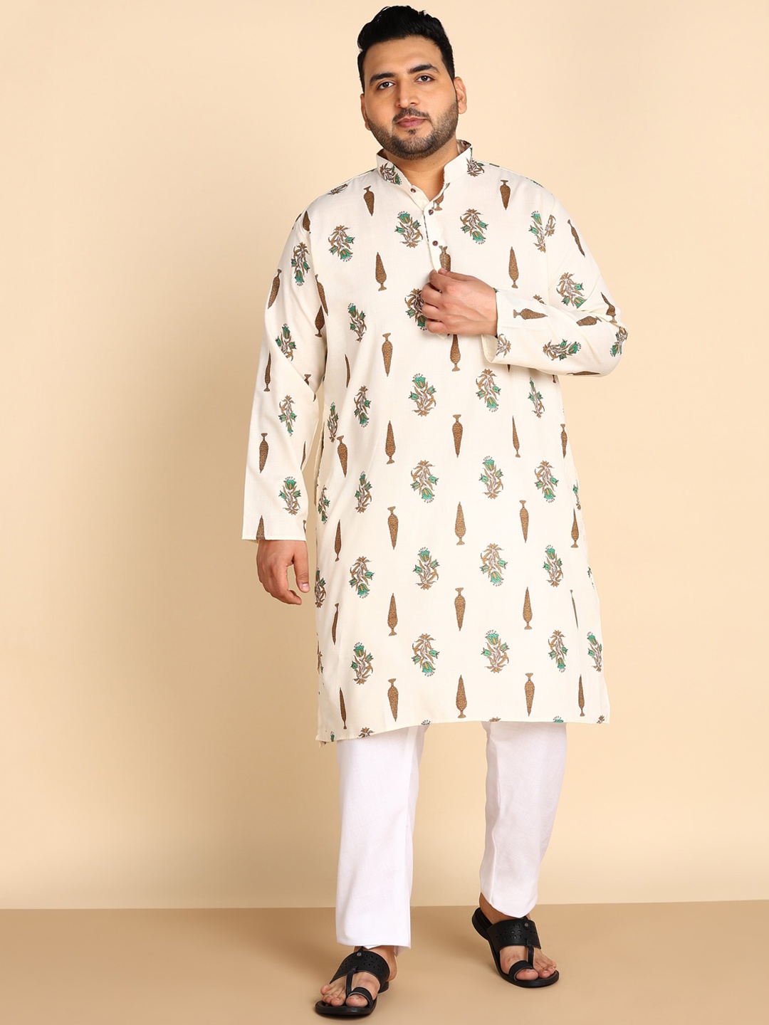 

Sztori Plus Size Ethnic motifs Printed Straight Kurta, Cream