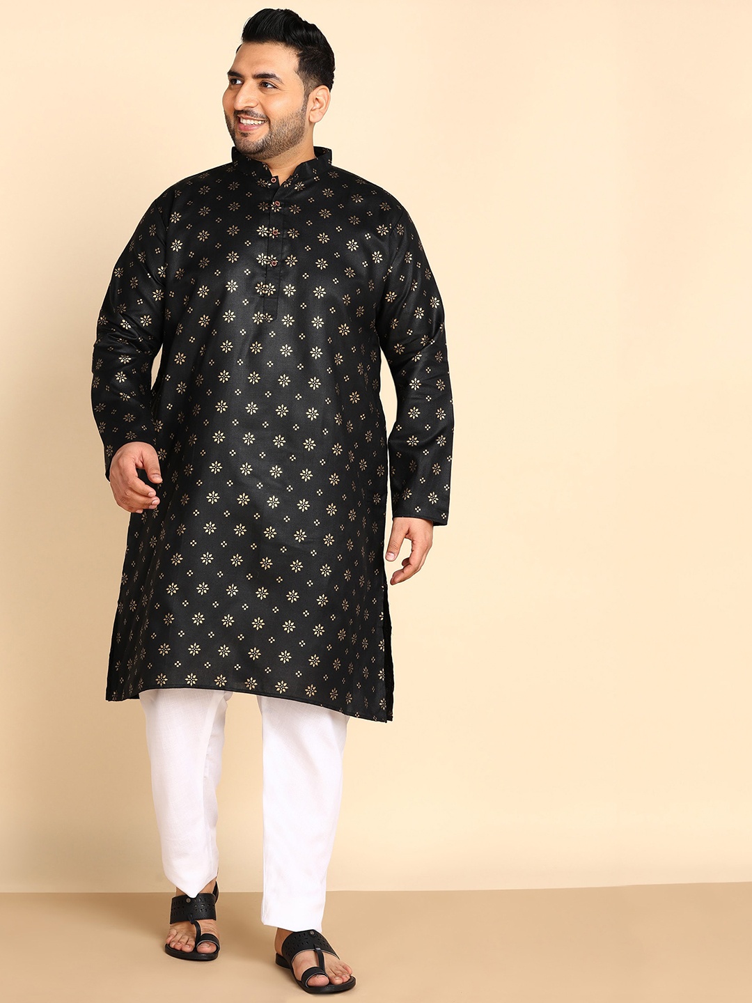 

Sztori Floral Printed Straight Kurta, Black