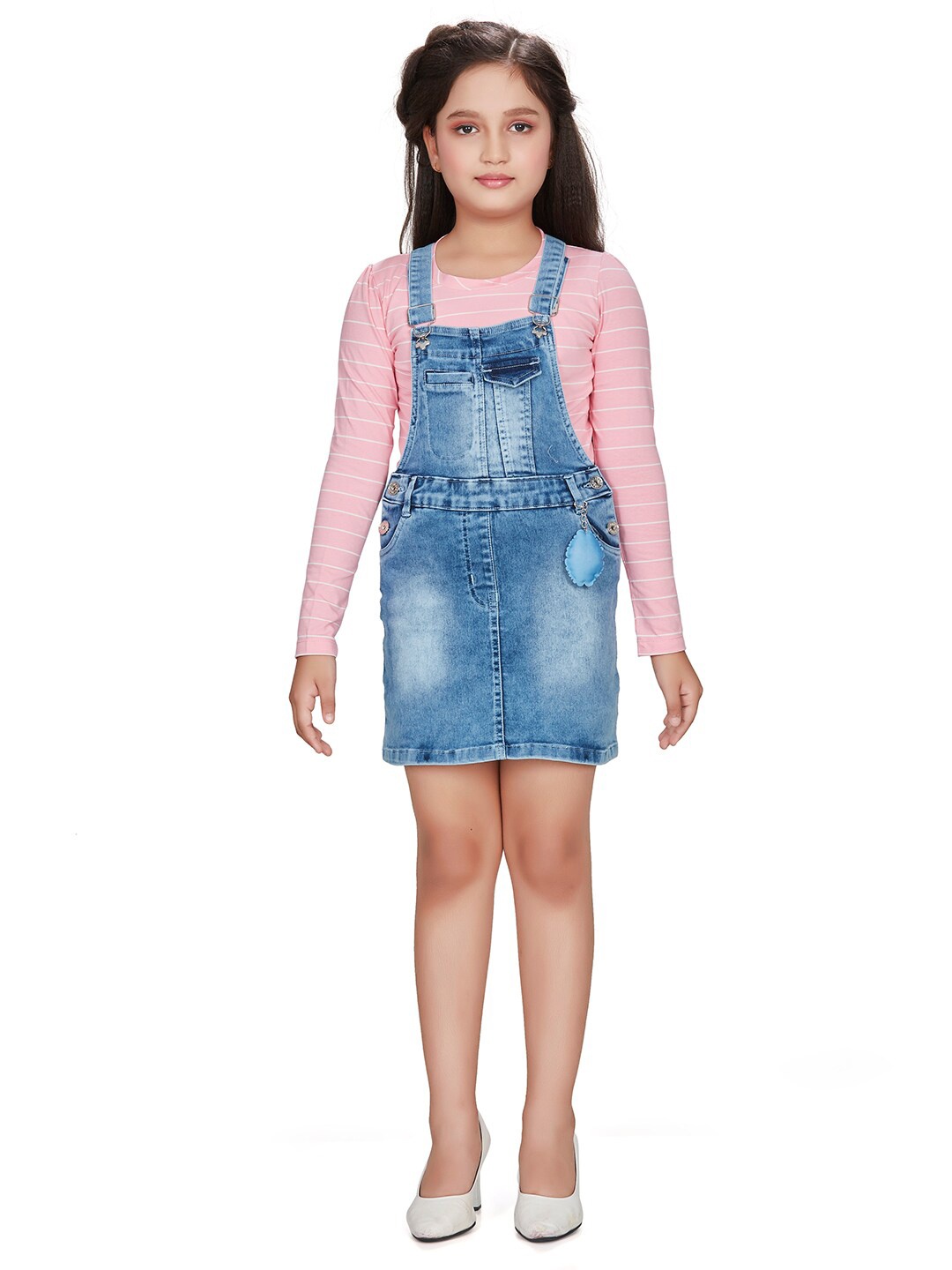 

Peppermint Girls Shoulder Straps Sleeveless Denim Pinafore Dress With T-shirt, Blue