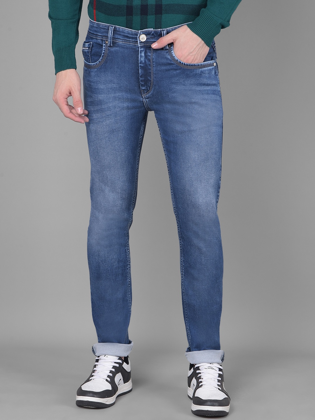 

Crimsoune Club Men Slim Fit Mid-Rise Clean Look Heavy Fade Stretchable Jeans, Blue