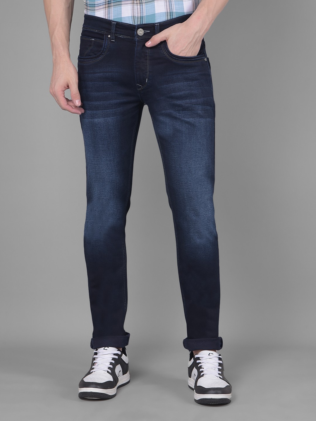 

Crimsoune Club Men Mid-Rise Slim Fit Light Fade Stretchable Jeans, Navy blue