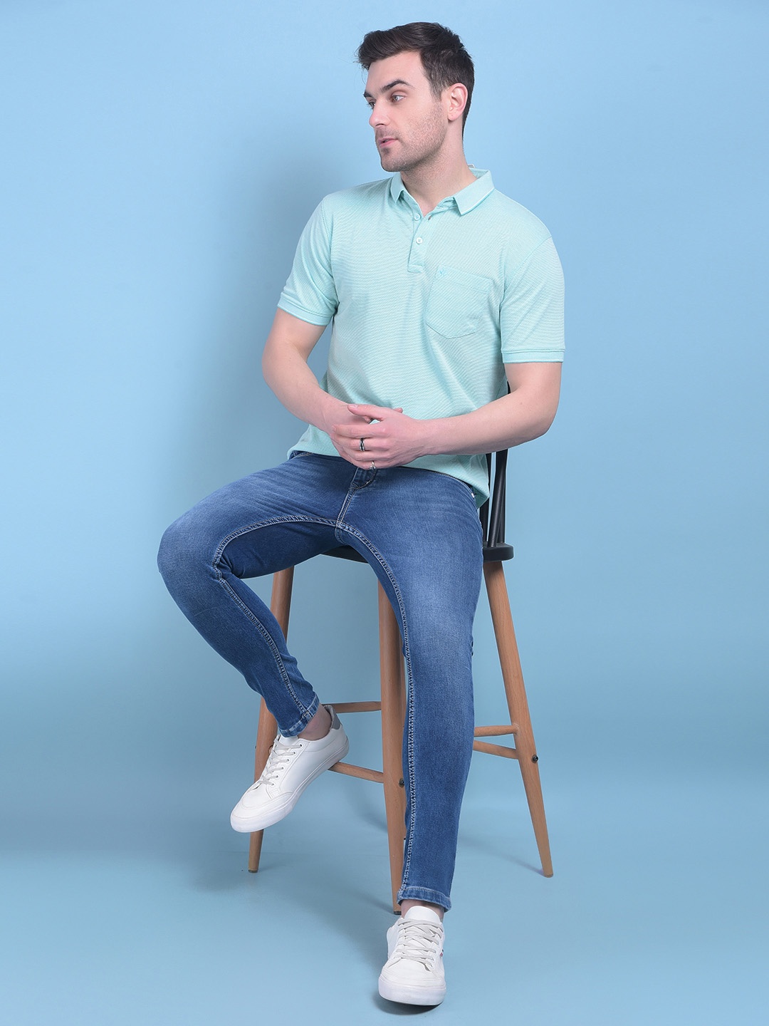 

Crimsoune Club Men Mid-Rise Skinny Fit Heavy Fade Stretchable Jeans, Blue