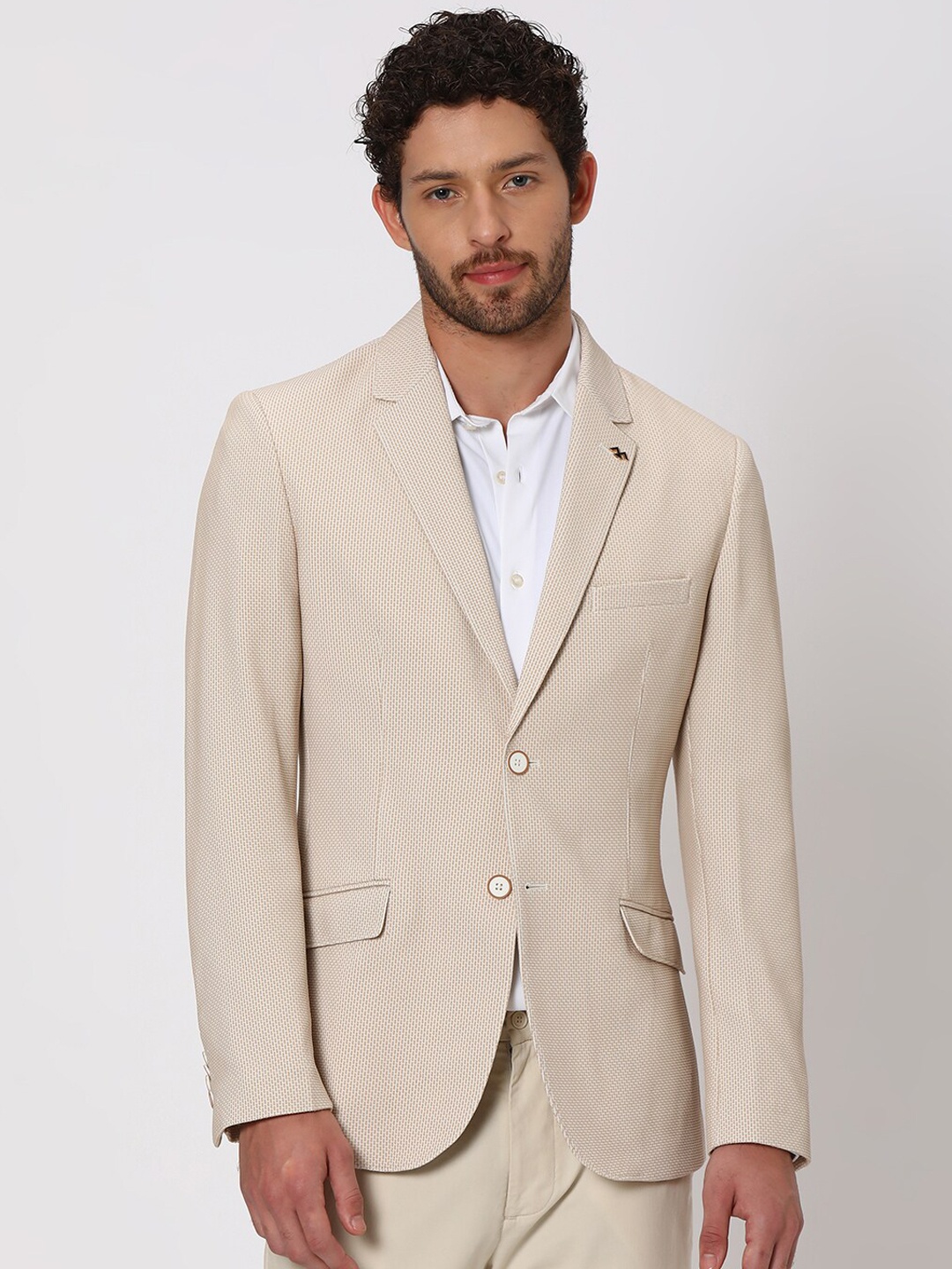 

Mufti Slim Fit Single Breasted Blazers, Beige