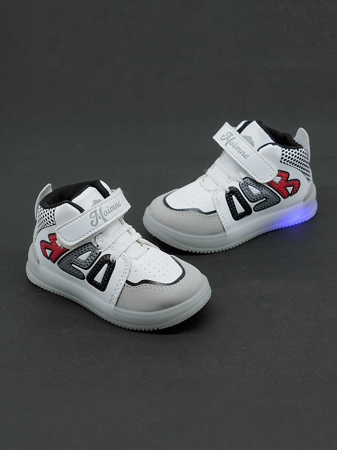 

BAESD Unisex Kids White Sneakers