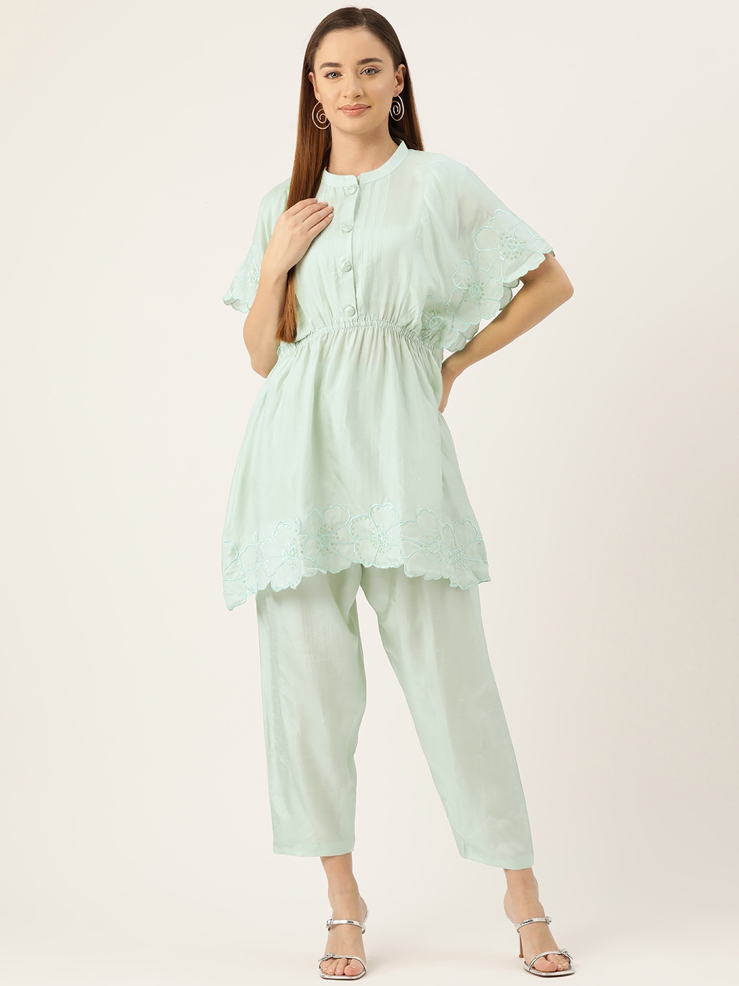 

Simaaya Women Floral Embroidered Tunic with Trousers, Sea green