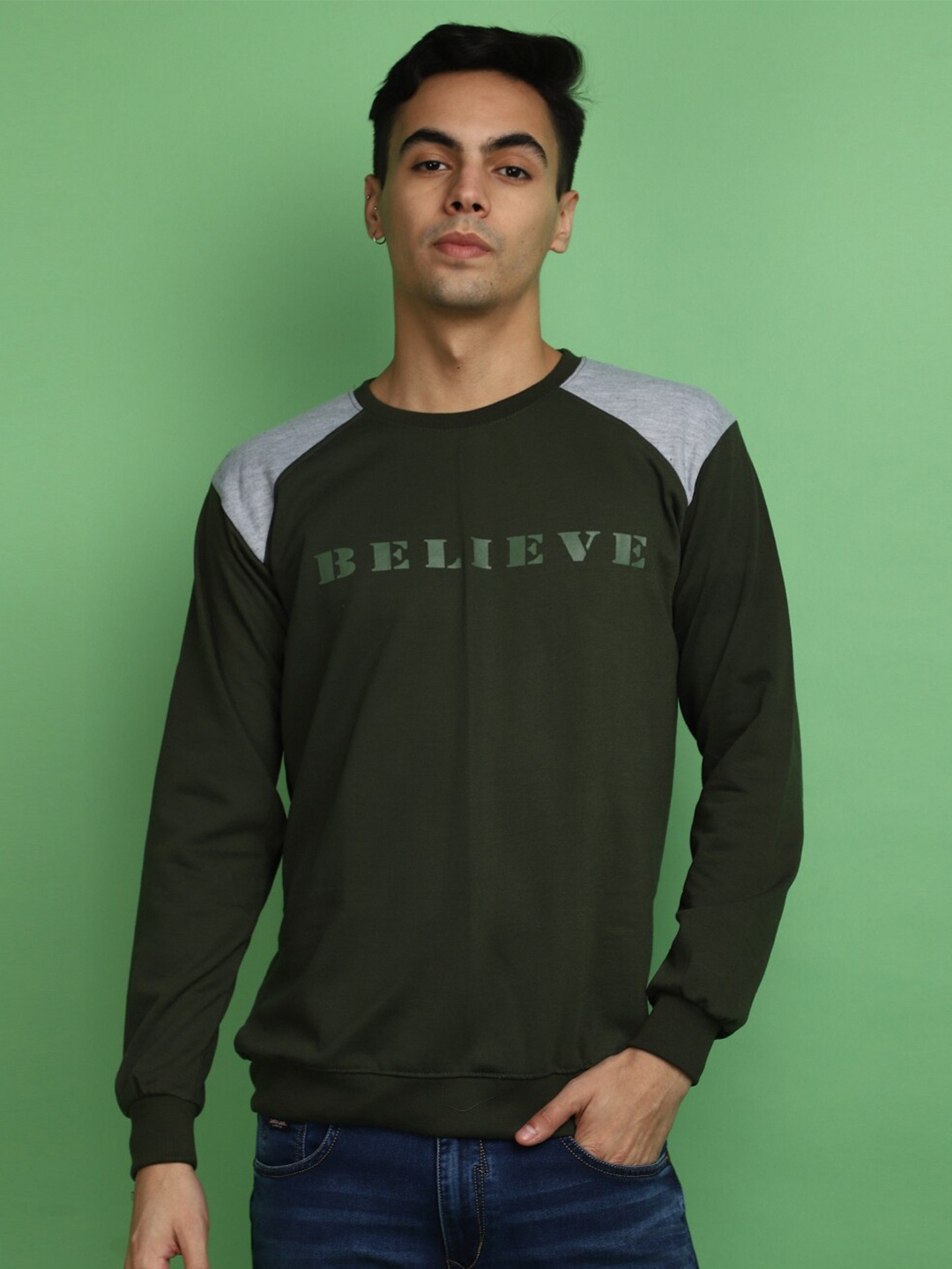 

V-Mart Typography Printed Raglan Sleeves Cotton Pullover, Green