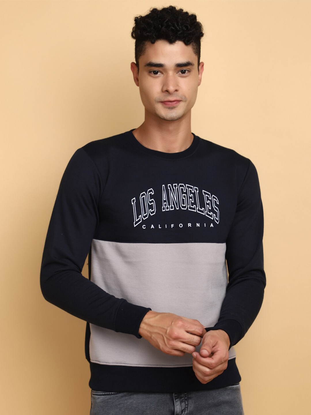 

V-Mart Colourblocked Cotton Pullover Sweatshirt, Grey