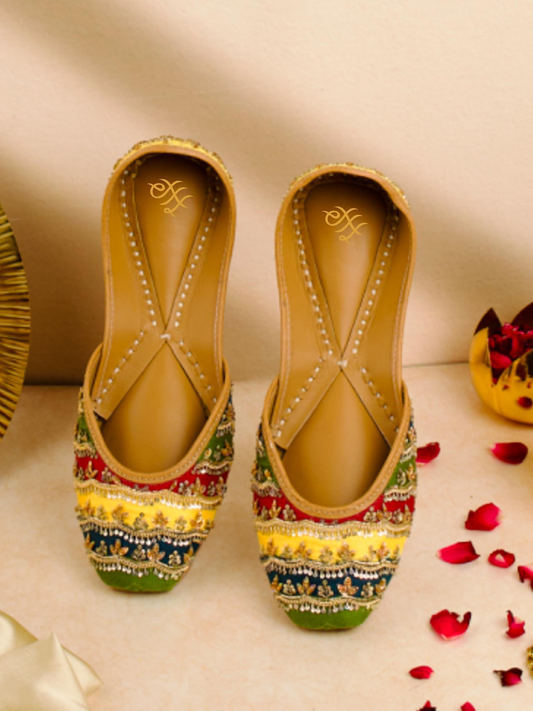 

House of Pataudi Ethnic Embroidered Fabric Square Toe Mojaris, Cream