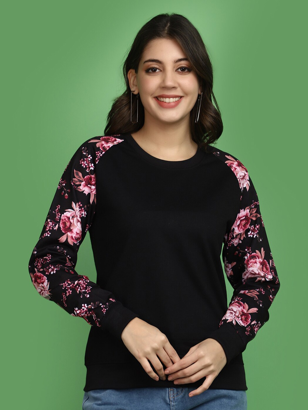 

V-Mart Floral Printed Fleece Sweatshirt, Black