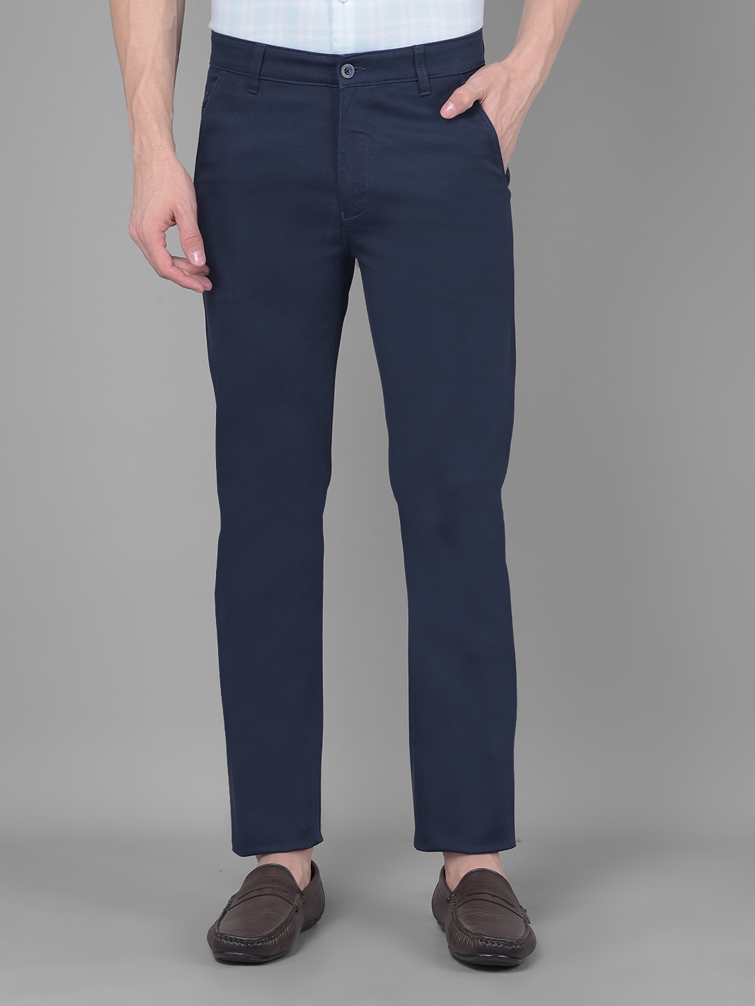 

Crimsoune Club Men Original Mid Rise Straight Fit Trousers, Navy blue