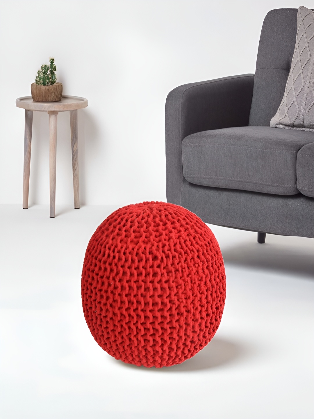 

COMFIDELITAS Red Round Shaped Pouffe Ottoman